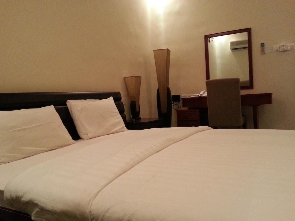 Rimal Suites Apartments Salalah Quarto foto